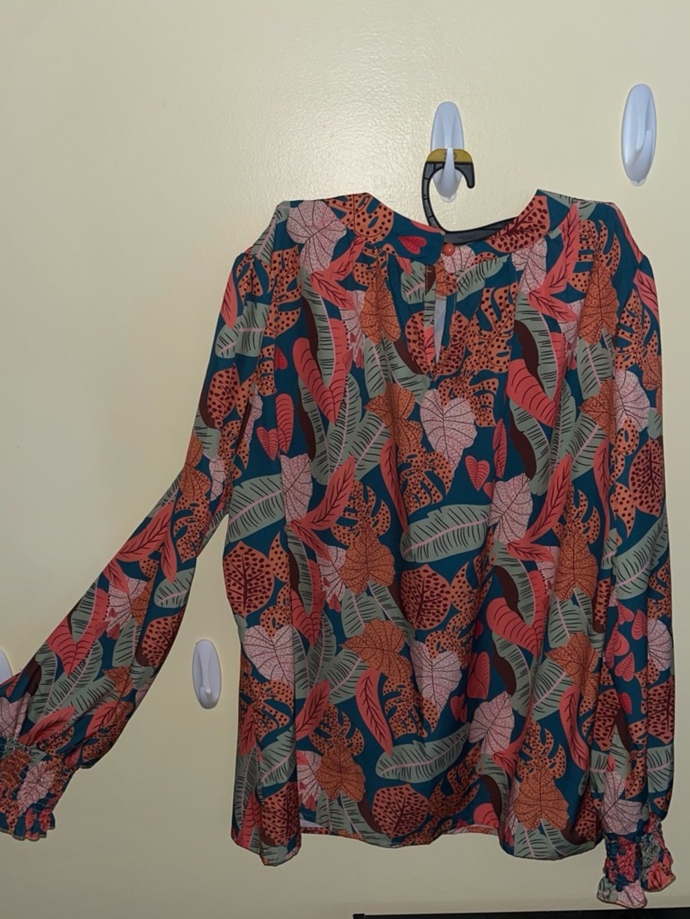 Amazon Teal Floral Print Long-Sleeve Blouse